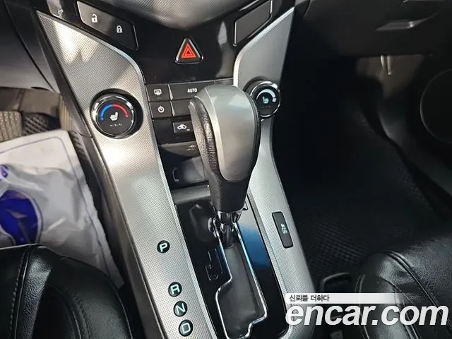 ChevroletGMDaewoo Cruze 2012 thumb 8