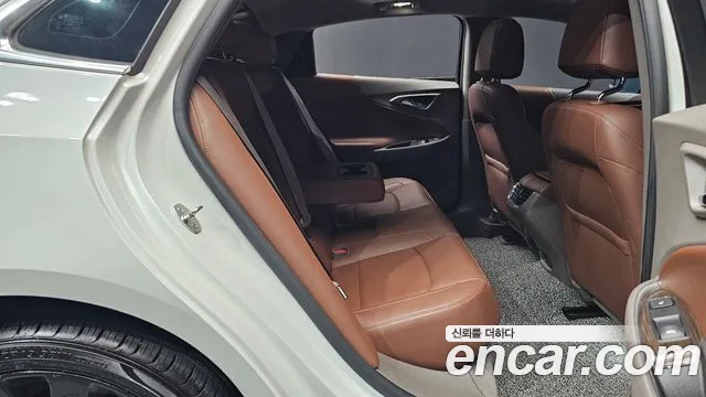 ChevroletGMDaewoo Malibu 2017 thumb 11