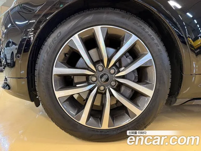 Land Rover Discovery 2021 thumb 5