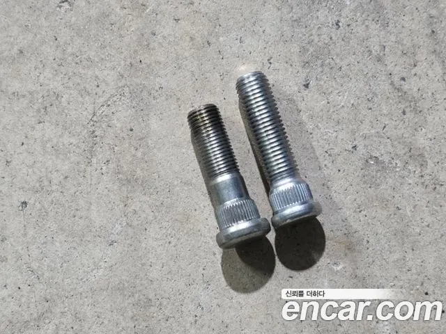 Toyota GT86 2013 thumb 10