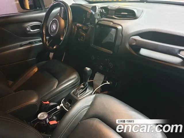 Jeep Renegade 2018 thumb 8
