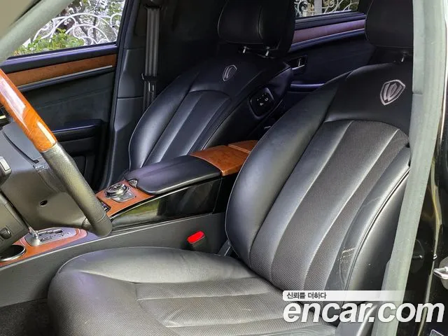 KG_Mobility_Ssangyong Chairman 2015 thumb 10