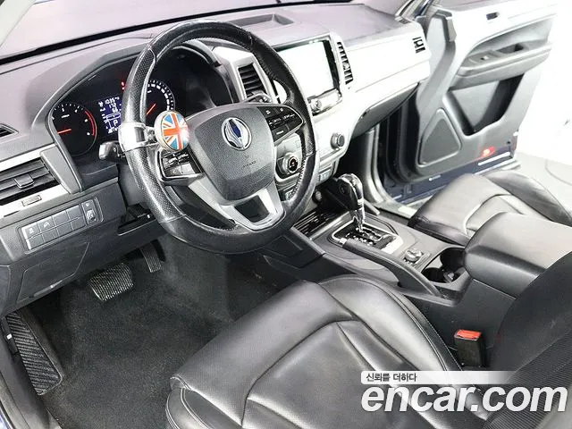 KG_Mobility_Ssangyong Rexton 2018 thumb 5