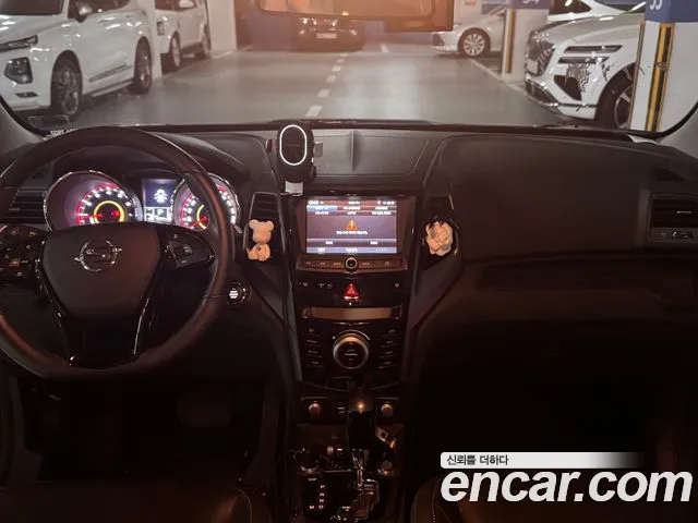 KG_Mobility_Ssangyong TIBOLI 2016 thumb 7