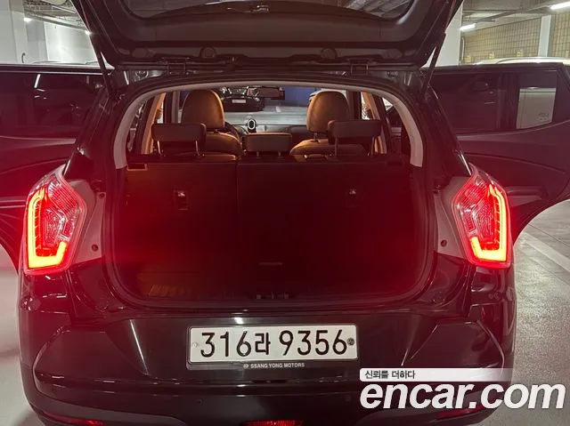 KG_Mobility_Ssangyong TIBOLI 2016 thumb 11