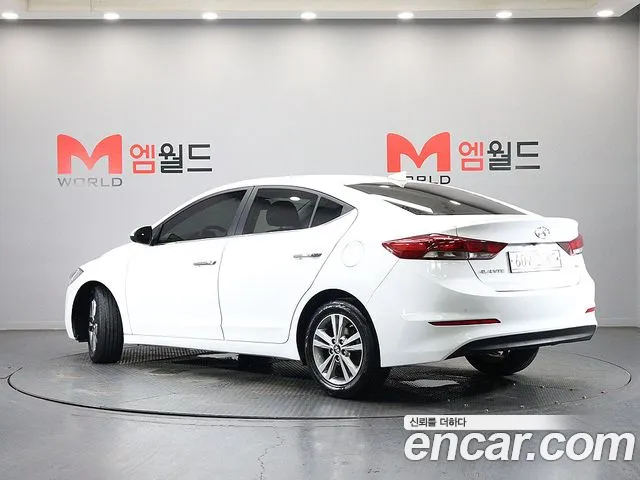 Hyundai Avante 2017 thumb 4