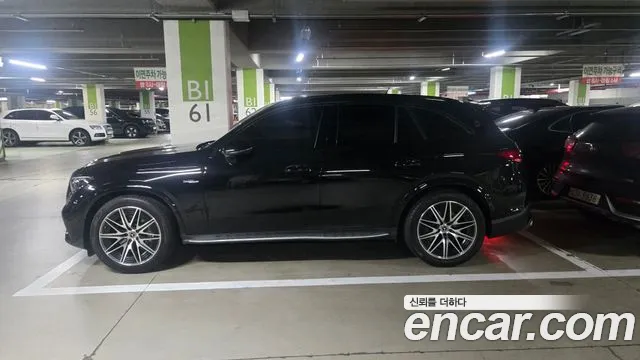 Mercedes-Benz GLC 2024 thumb 6