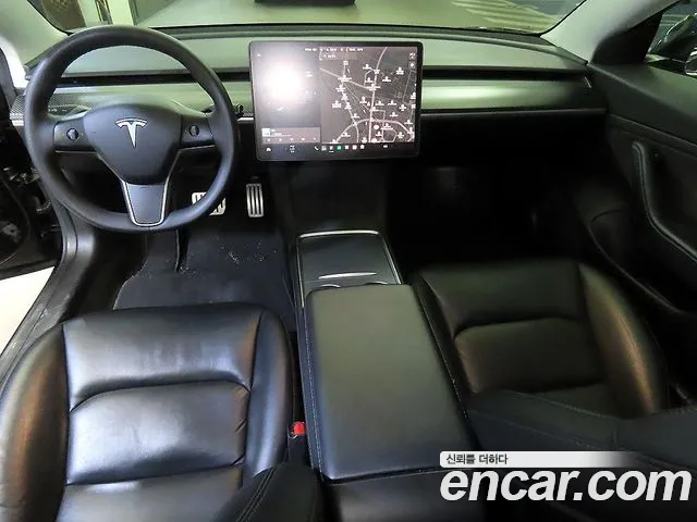 Tesla Model 3 2021 thumb 10