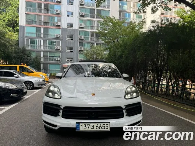Porsche Cayenne 2021 thumb 11