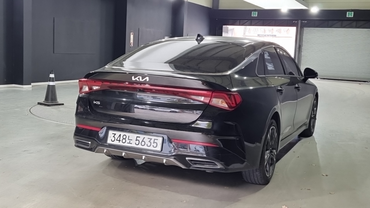Kia K5 2023 thumb 2