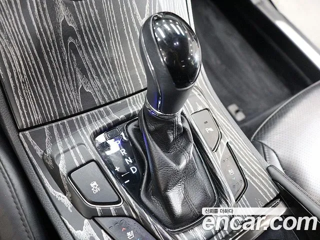 Hyundai Grandeur 2013 thumb 9