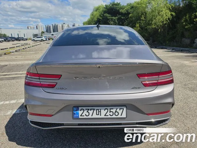 Genesis G80 2024 thumb 5
