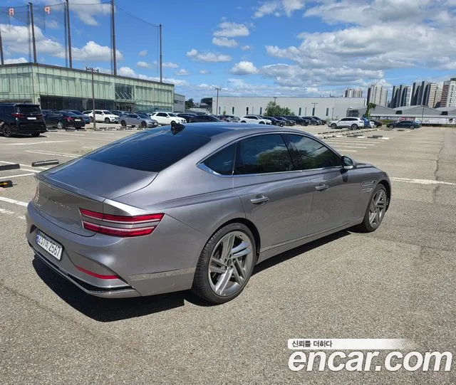 Genesis G80 2024 thumb 8