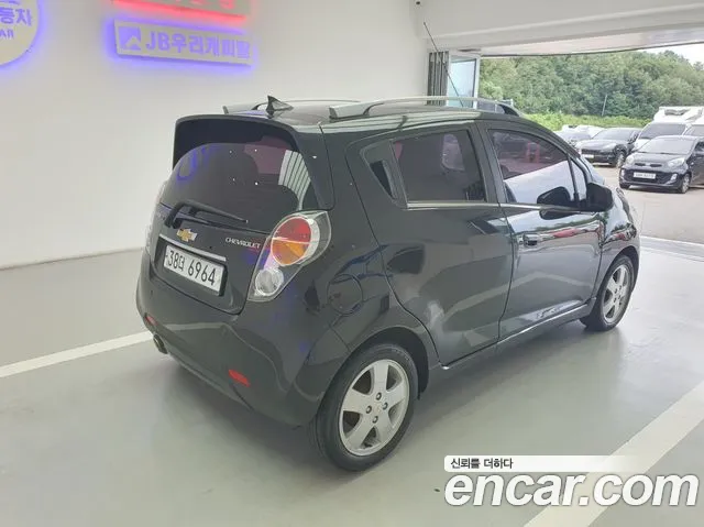 ChevroletGMDaewoo Spark 2011 thumb 6