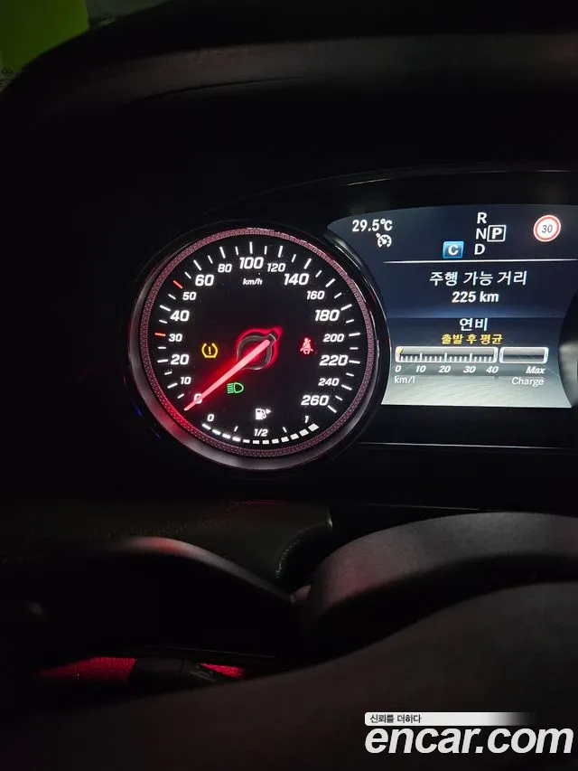 Mercedes-Benz E-Класс 2019 thumb 5