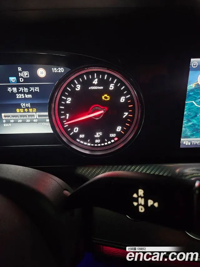 Mercedes-Benz E-Класс 2019 thumb 8