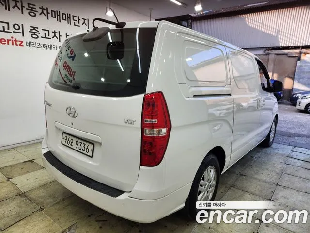 Hyundai Starex 2016 thumb 5