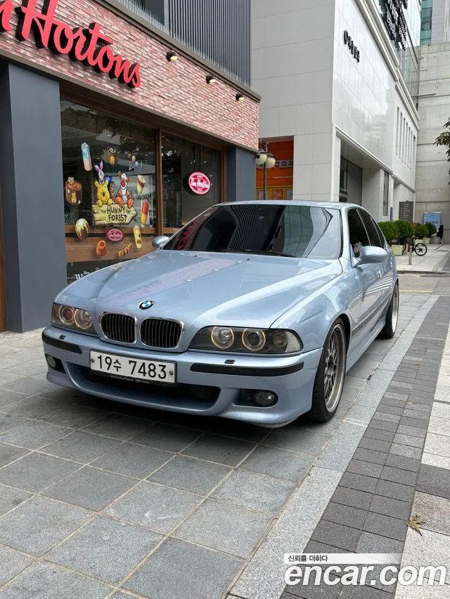 BMW M5 1999 thumb 12