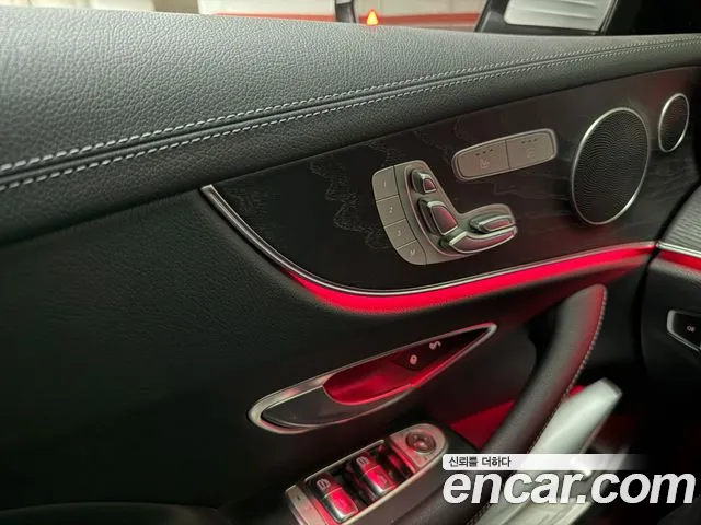 Mercedes-Benz E-Класс 2020 thumb 4