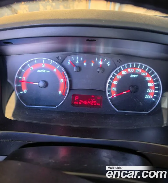 KG_Mobility_Ssangyong KORANDO 2015 thumb 8