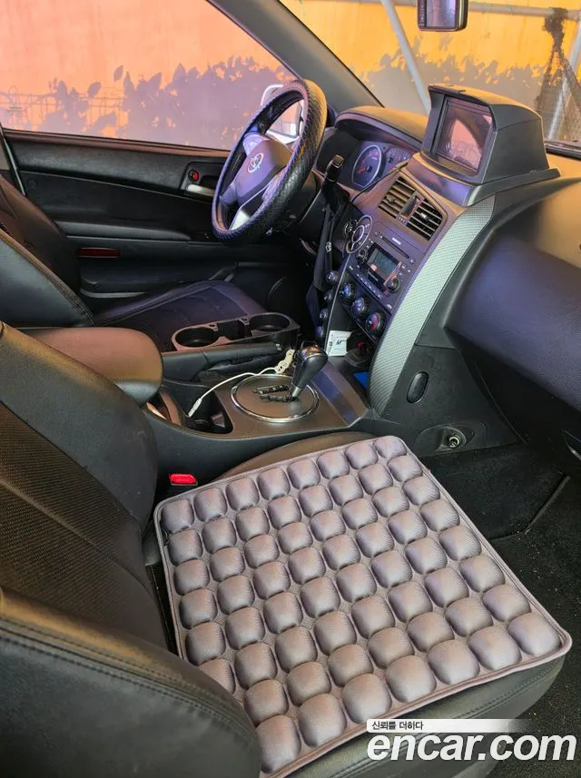 KG_Mobility_Ssangyong KORANDO 2015 thumb 10
