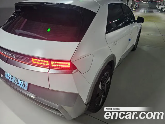 Hyundai IONIQ 5 2024 thumb 4