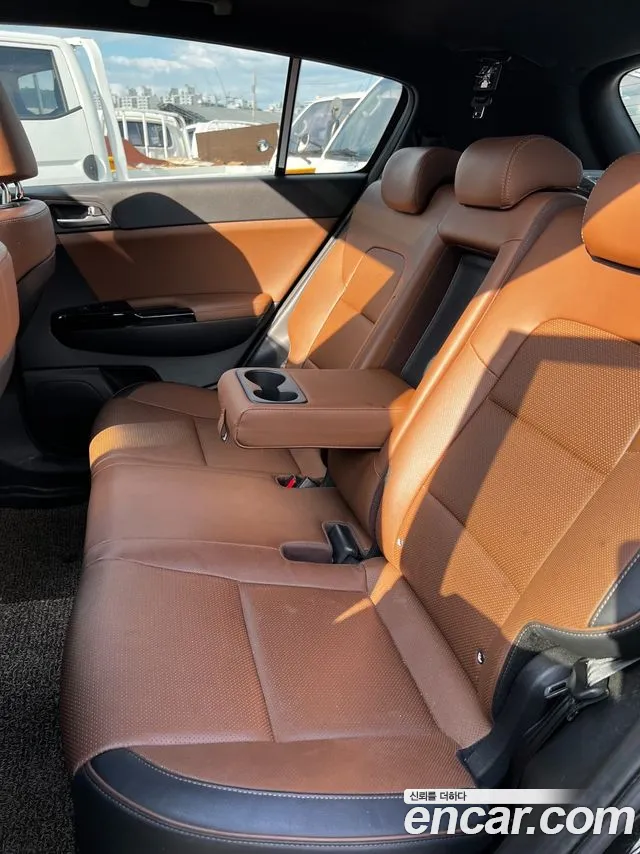 Kia Sportage 2021 thumb 10