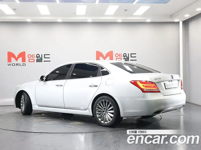 Hyundai Equus 2014 thumb 4