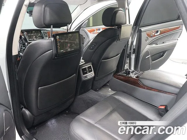 Hyundai Equus 2014 thumb 10