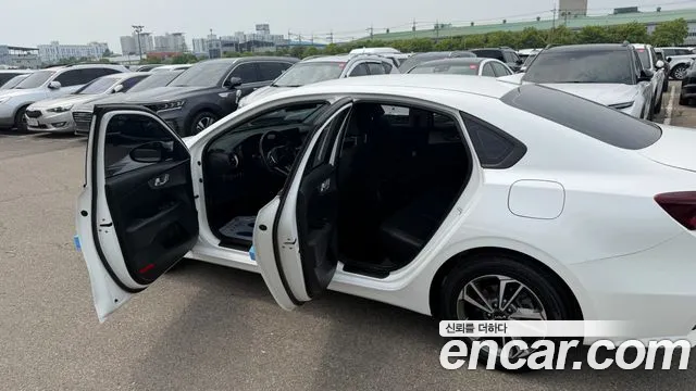 Kia K3 2022 thumb 9