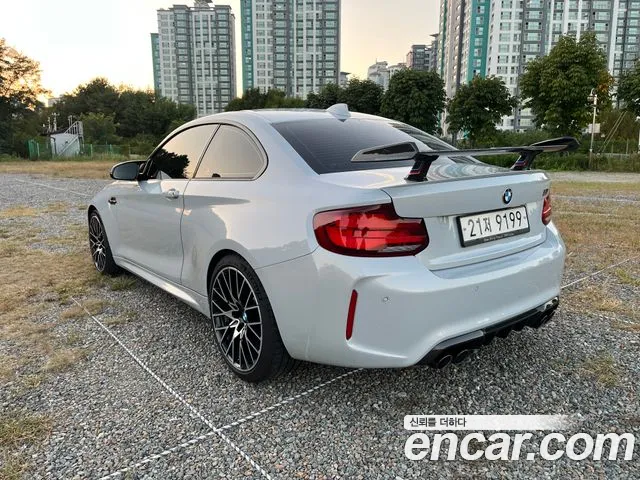 BMW M2 2019 thumb 2