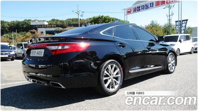 Hyundai Grandeur 2014 thumb 6