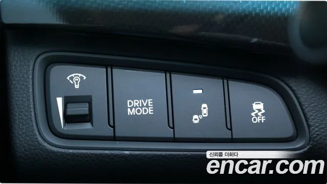 Hyundai Grandeur 2014 thumb 10