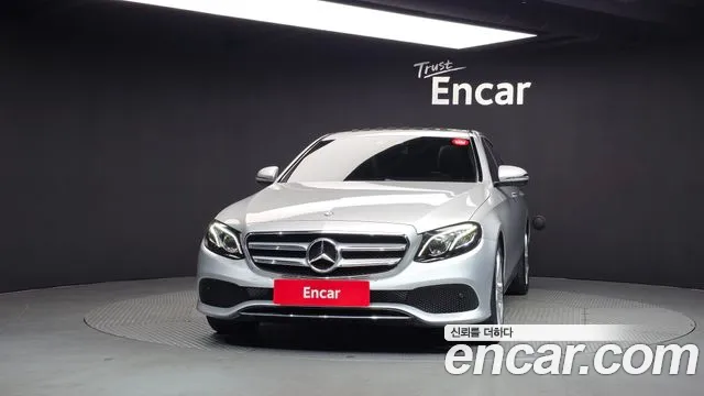 Mercedes-Benz E-Класс 2017 thumb 3