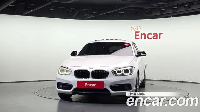BMW 1-Series 2017 thumb 3