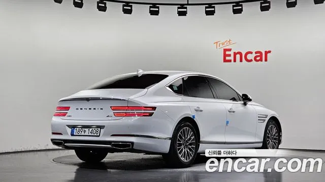 Genesis G80 2021 thumb 2