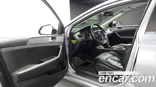 Hyundai Sonata 2016 thumb 10