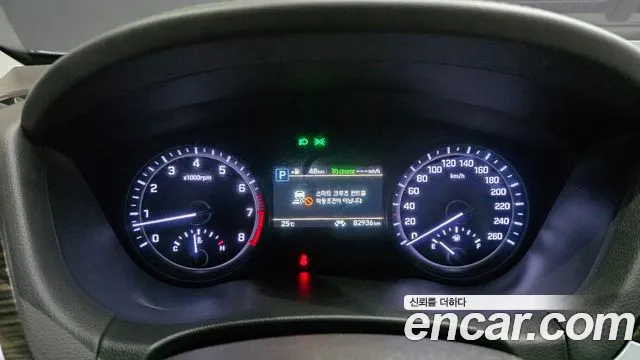 Genesis G80 2016 thumb 8