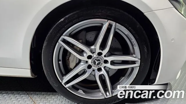 Mercedes-Benz E-Класс 2018 thumb 5