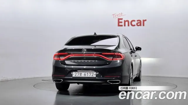 Hyundai Grandeur 2017 thumb 4