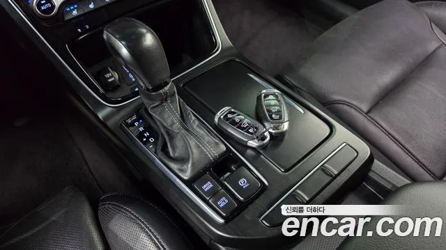 Hyundai Grandeur 2017 thumb 9