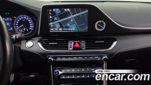 Hyundai Grandeur 2017 thumb 12