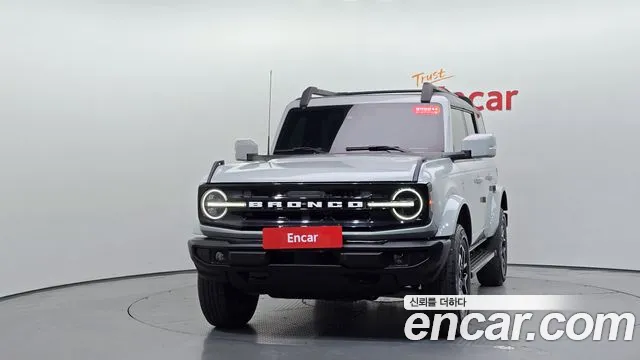 Ford Bronco 2023 thumb 2