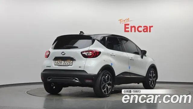 Renault-KoreaSamsung Captur 2019 thumb 2