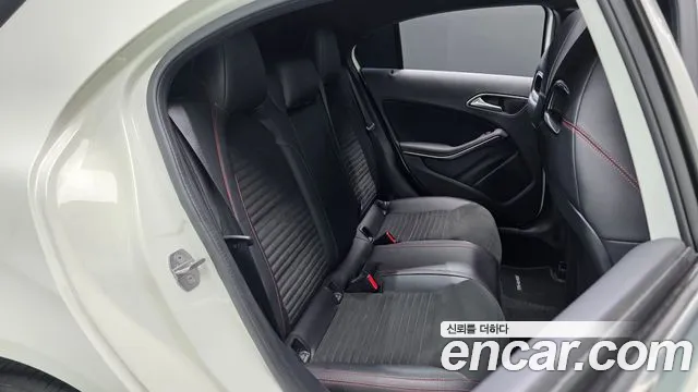 Mercedes-Benz A-Класс 2018 thumb 10