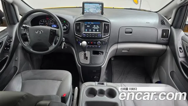 Hyundai Starex 2019 thumb 7