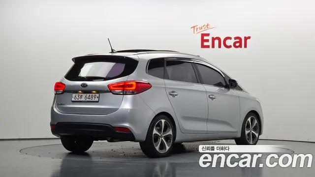 Kia Carens 2013 thumb 2