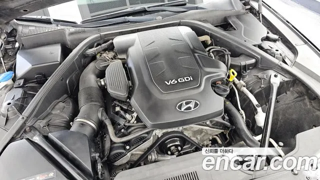 Hyundai Genesis 2014 thumb 6