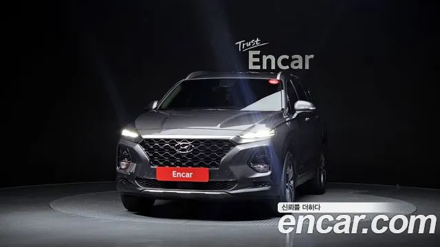 Hyundai Santa Fe 2019 thumb 3
