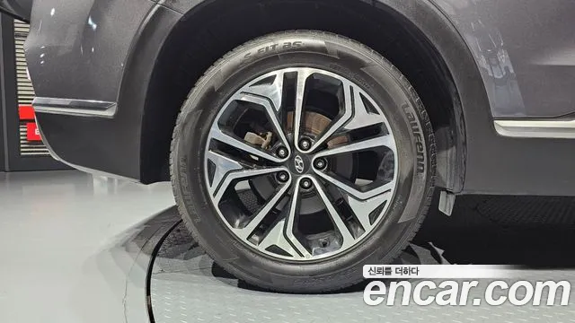 Hyundai Santa Fe 2019 thumb 5